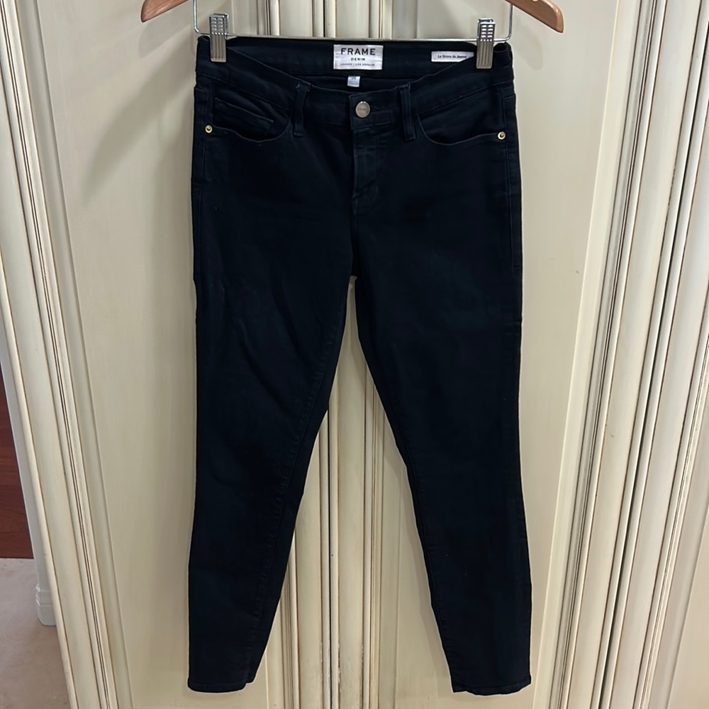 Frame Denim black skinny jeans. Size 26